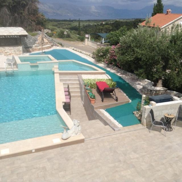 Villa Tamara,3 Heated Pools, Entire Villa For Sole Use Škrip Εξωτερικό φωτογραφία